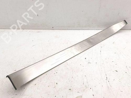 Used Right sideskirt Right sideskirt BENTLEY CONTINENTAL Coupe (3W_, 393) 6.0 GT (560 hp) 39990837 39990837