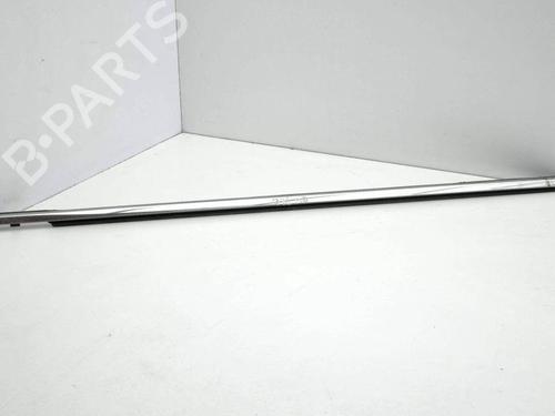 Used Door moulding trim INFINITI Q50 50 D (170 hp) 28876779
