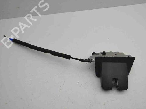 Used Tailgate lock AUDI Q2 (GAB, GAG) 35 TFSI (150 hp) 28899804