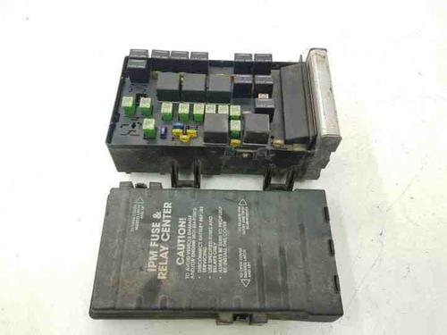 Used Fuse box CHRYSLER VOYAGER II (ES) 3.8 (165 hp) 28847740
