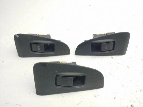 Used Left front window switch Left front window switch 38248999 38248999