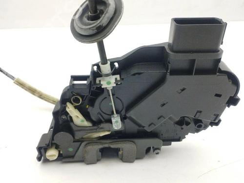 Rear left lock LAND ROVER RANGE ROVER SPORT I (L320) 2.7 D 4x4 | BP28894702C100 