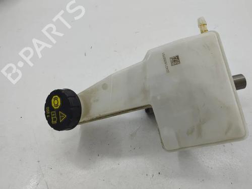 Used Brake master cylinder Brake master cylinder 33643022 33643022