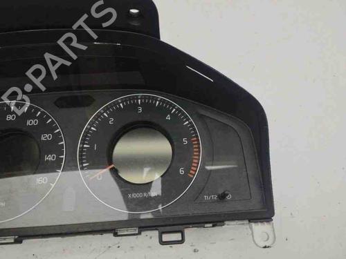 Instrument cluster VOLVO S80 II (124) 2.4 D | BP28887046C47 