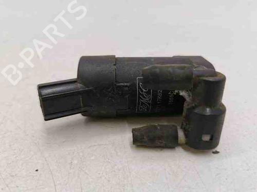 Used Washer pump FORD FOCUS IV (HN) 1.0 EcoBoost (125 hp) 28846449