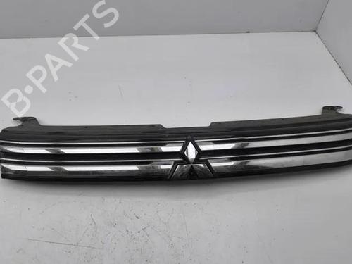 Used Grille MITSUBISHI OUTLANDER II (CW_W) 2.0 4WD (147 hp) 28858810