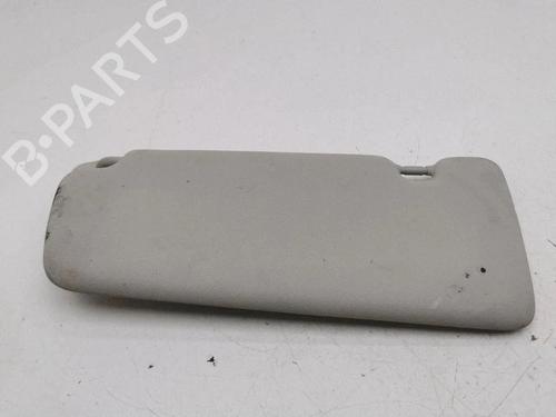 Used Right sun visor Right sun visor 38243061 38243061