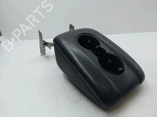 Used Armrest / Center console Armrest / Center console 33255679 33255679