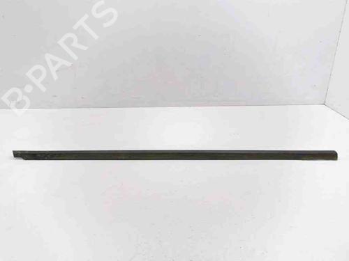 Used Door moulding trim HYUNDAI ix35 (LM, EL, ELH) 1.7 CRDi (116 hp) 28904265