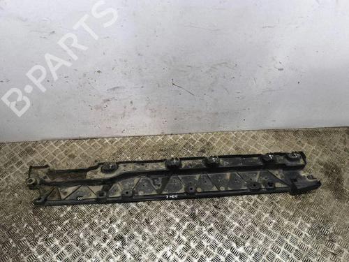 Used Underbody protection Underbody protection 37522184 37522184