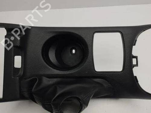 Porte-gobelet/Objets MAZDA CX-5 (KE, GH) 2.2 D AWD (KE2AW) (150 hp) 28865581