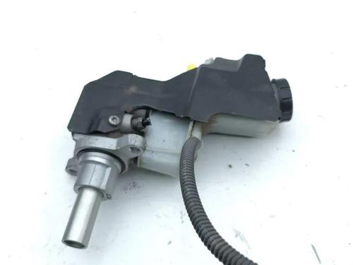 Brake master cylinder SEAT ATECA (KH7, KHP) 1.6 TDI | BP32692760M77 - Image 6