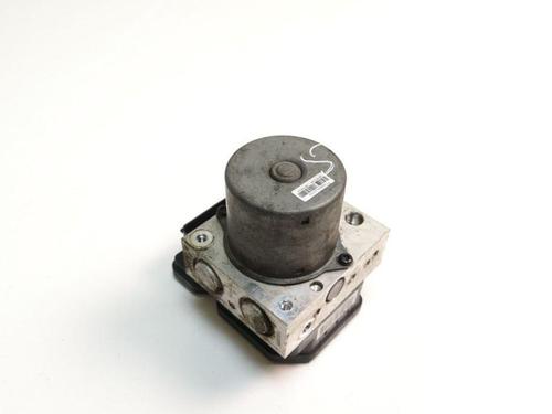Used ABS pump HYUNDAI i40 I (VF) 1.7 CRDi (116 hp) 28886612
