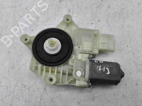 Rudehejsemotor bagstkærm højre RENAULT CLIO V (B7_) 1.3 TCe 130 (B7MF) (131 hp) 28897066