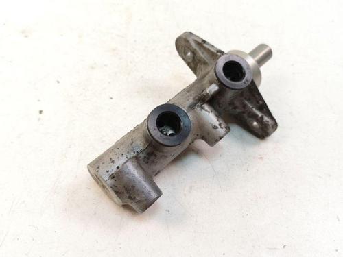 Used Brake master cylinder HYUNDAI SANTA FÉ II (CM) 2.2 CRDi 4x4 (155 hp) 28885650