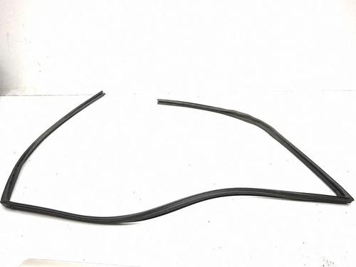 Used Rubber door seal Rubber door seal 38310083 38310083