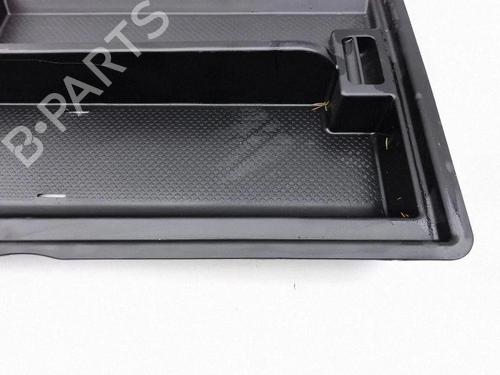 Glove box MASERATI LEVANTE SUV (M161) 3.0 S Q4 | BP40151145C95 - Image 5