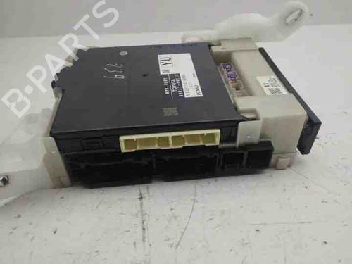 Fuse box TOYOTA C-HR (_X1_) 1.8 Hybrid (ZYX10_, ZYX11_, ZYX10R, ZYX11R) | BP28864628E1