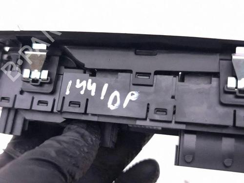 Right front window switch PEUGEOT 508 II (FB_, FH_, F3_) Hybrid 225 (F35GQU) | BP39229658I26 - Image 6