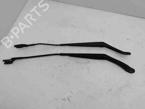 Used Front wipers mechanism CITROËN C4 II Saloon (NC_) 1.6 HDi (115 hp) 28844762