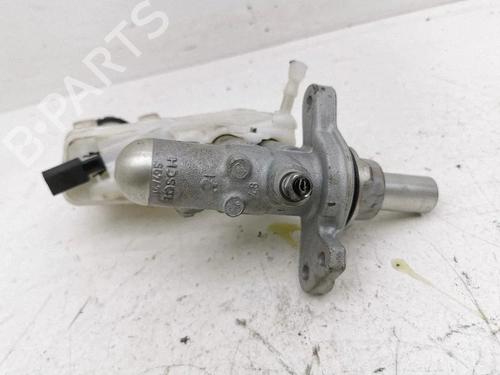 Brake master cylinder VW GOLF VIII (CD1, DA1) 1.5 TSI | BP40209936M77 - Image 3