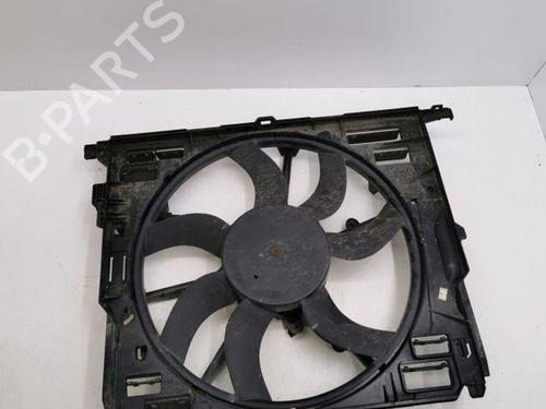 Used Radiator fan BMW 5 (F10) 530 d (258 hp) 28854032