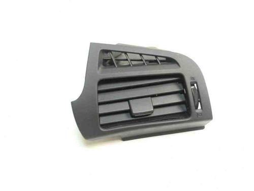 Used Air vent TOYOTA COROLLA Verso (ZER_, ZZE12_, R1_) 2.2 D-4D (AUR10_, AUR10R) (136 hp) 28887121