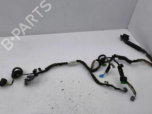 Used Wiring harness VOLVO V70 II (285) D5 (163 hp) 28884942
