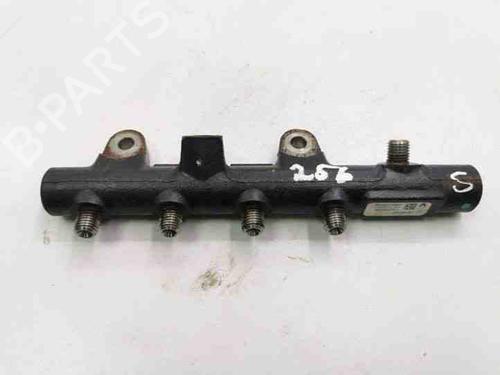 Used Injection rail NISSAN QASHQAI II (J11, J11_) 1.5 dCi (110 hp) 28843476