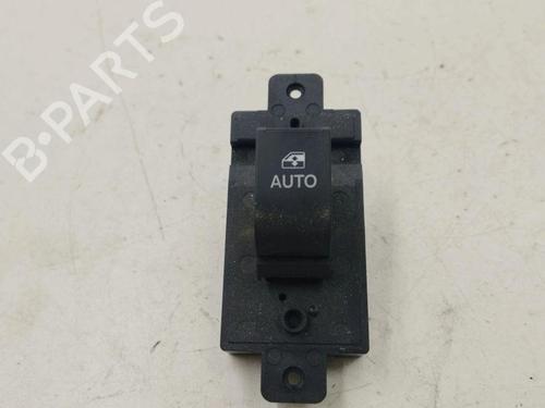 Høyre bak elrute bryter OPEL ANTARA A (L07) 2.2 CDTi 4x4 (184 hp) 28903995