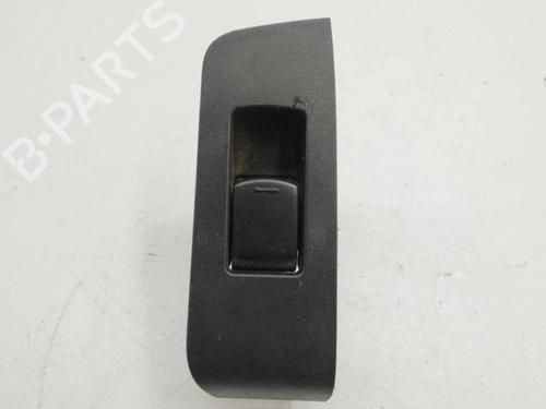 Used Right rear window switch NISSAN X-TRAIL II (T31) 2.0 dCi 4x4 (150 hp) 28904433