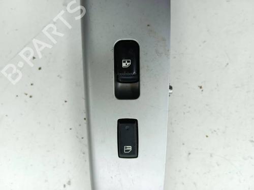 Left front window switch HYUNDAI SANTA FÉ II (CM) 2.2 CRDi 4x4 | BP33913974I27 - Image 2