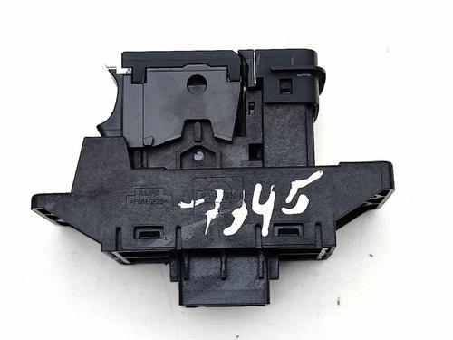 Switch NISSAN JUKE (F16_) 1.6 Hybrid | BP32692244I30 - Image 4