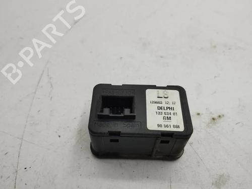 Left front window switch OPEL ZAFIRA A MPV (T98) 1.6 (F75) | BP33901878I27 - Image 3