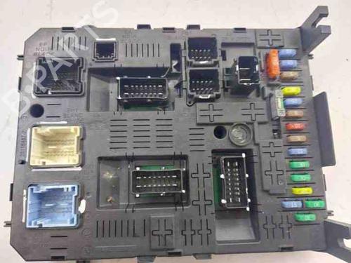 Fuse box CITROËN C5 I Break (DE_) 2.0 HDi (DERHSB, DERHSE) | BP28842796E1