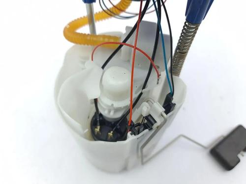 Fuel pump SEAT LEON (5F1) 1.4 TSI | BP36347560M76 - Image 4