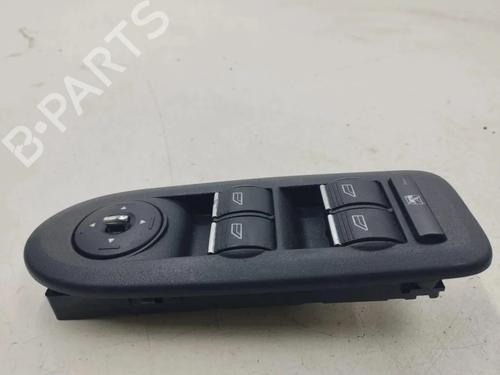 Right front window switch FORD KUGA I 2.0 TDCi 4x4 | BP33901582I26 - Image 2