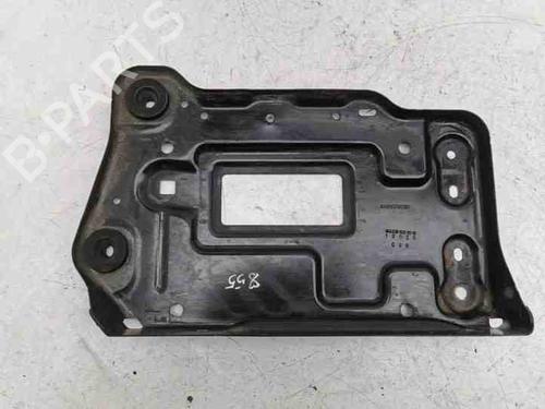 Used Support MERCEDES-BENZ B-CLASS Sports Tourer (W246, W242) B 180 CDI (246.200) (109 hp) 28865452