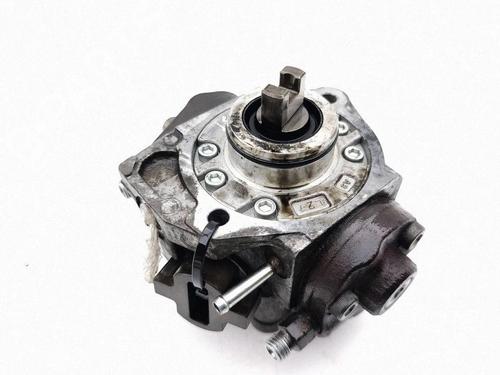 Used Fuel pump Fuel pump LEXUS IS II (_E2_) 220d (ALE20) (177 hp) 40287528 40287528