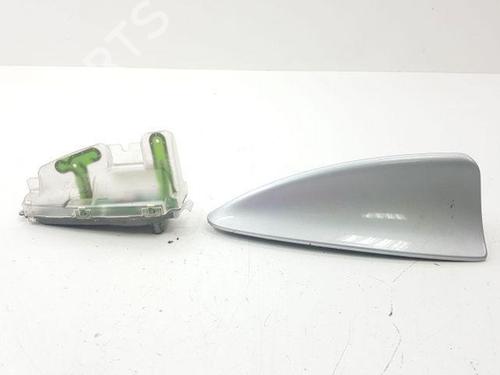Used Antenna/Base BMW 7 (E65, E66, E67) 730 d (211 hp) 28847285