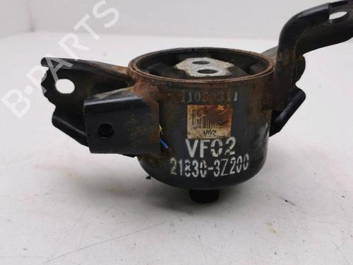 Used Engine mount HYUNDAI i40 I CW (VF) 1.7 CRDi (116 hp) 28900194