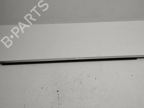 Used Door moulding trim MERCEDES-BENZ E-CLASS (W213) E 220 d (213.004) (194 hp) 28901633