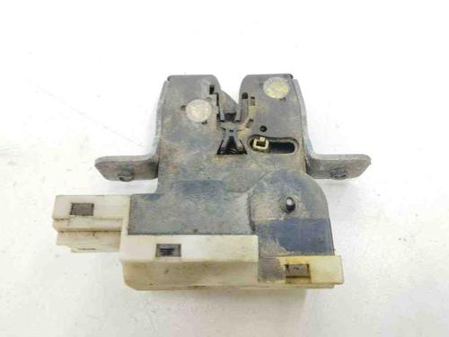 Used Tailgate lock NISSAN MICRA III (K12) 1.5 dCi (82 hp) 28892569