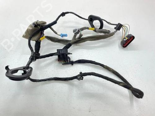 Used Wiring harness Wiring harness 28870919 28870919