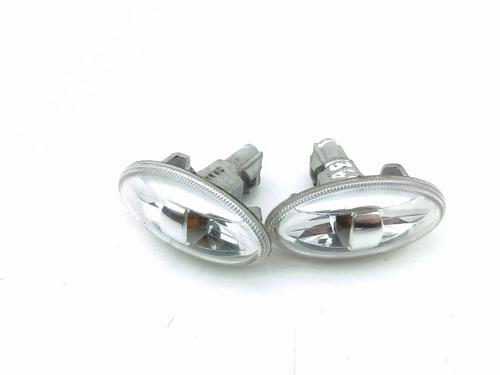 Indicatore laterale sinistro CITROËN C-CROSSER (VU_, VV_) 2.2 HDi (156 hp) 30809298