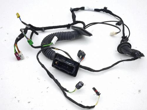 Used Wiring harness Wiring harness 37467757 37467757