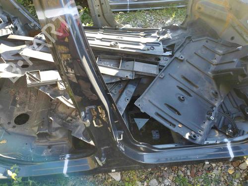 Used Right sideskirt VOLVO XC60 I SUV (156) D5 (215 hp) 28873530