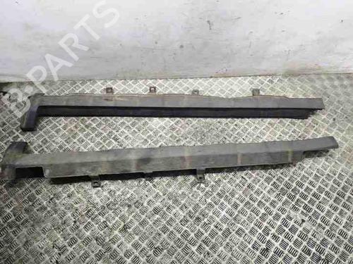 Used Left sideskirt HONDA CR-V II (RD_) 2.2 CTDi (RD9) (140 hp) 28851008