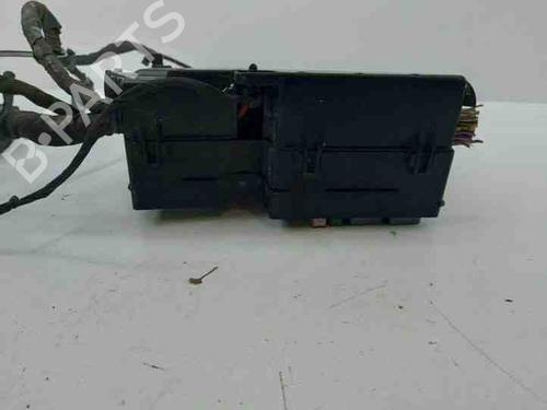 Fuse box VOLVO V40 Hatchback (525) D4 | BP28842904E1 