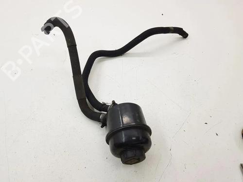 Used Power steering reservoir Power steering reservoir 33901639 33901639
